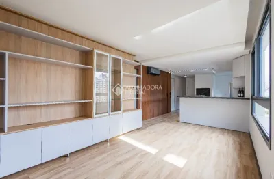 Lindo apartamento 2 suítes, semi mobiliado, próximo do parcão