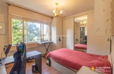 Excelente apartamento no bairro moinhos de vento, ao lado do parcão!
