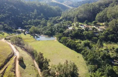 Excelente haras em  pedro do rio, com 1.008.000m², pertinho de itaipava, em área bucólica!
