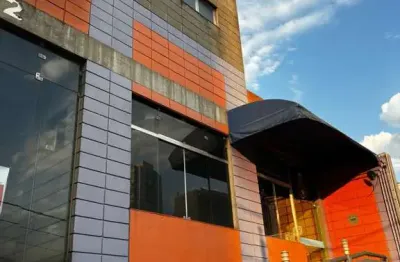 Imovel comercial na vila mascote, sp - 450m², com um amplo galpão nos fundos.