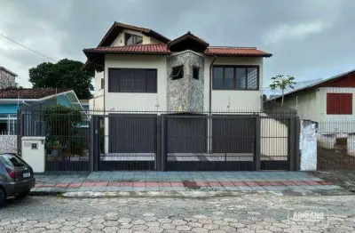 Casa com 3 dormitórios financiável à venda, 265 m² por r$ 1.850.000 - capoeiras - florianópolis/sc
