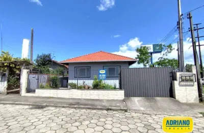 Casa fundos com 3 dormitórios para alugar, 70 m² por r$ 2.668/mês -  rua joaquim carneiro, 802 - capoeiras - florianópolis/sc