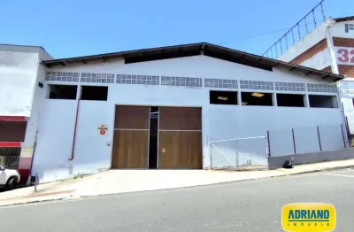Galpão para alugar, 583 m² por R$ 24.008,51/mês - Serraria - São José/SC