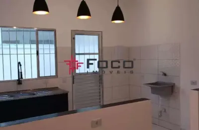 Excelente casa recém construída / jardim bandeirantes / zona sul / 02 dormitórios sendo 01 suíte / 60 m² de construção / 150 m² de terreno / são josé dos campos