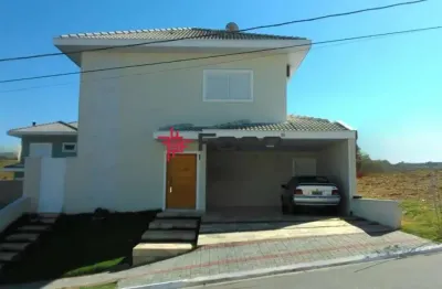 Sobrado no residencial mantiqueira / 3 dormitórios sendo 1 suíte com closet / 252m² de terreno / 193m² de construção / são josé dos campos