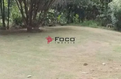 Chácara com 03 dormitórios - chácara recanto itamarati ii - 5.000m² - caçapava/sp