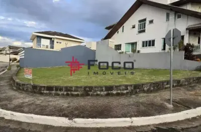 Terreno de esquina de 329m² para venda no floradas do paratehy