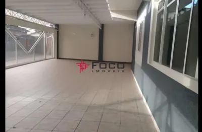 Casa térrea/bosque dos eucaliptos/ 03 dormitórios sendo 02 suítes/250m²/ são josé dos campos