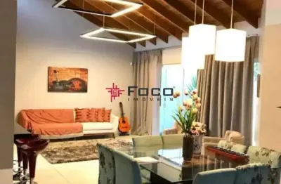 Casa à venda no villa branca  -  03 dormitórios sendo 01 suíte - 140m ²