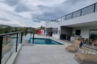 Chácara com 3 dormitórios á venda no condomínio paraiso de igaratá / 1300m² de área total / igaratá - sp