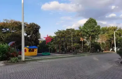 Terreno com 715m2 no condomínio reserva do paratehy norte - urbanova