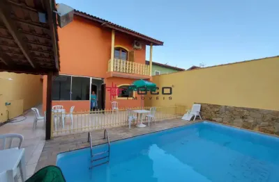 Casa sobrado/ altos de santana i/ 04 dormitórios sendo 01 suíte/250m²/ jacareí