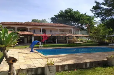 Excelente chácara com piscina / bairro dos freitas / 450 m² de área construída / 14.000 m² de área / cachoeira na propriedade / área gourmet / são josé dos campos.