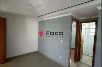 Apartamento na vila nova aliança / 02 quartos / condomínio parque joinville / ar condicionado / moveis planejados / 39 m² de área / jacareí.