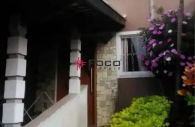 Casa com mezanino/ centro/ 04 dormitórios sendo 02 suítes/ são josé dos campos