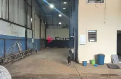 Galpão para locação na vila são pedro / 250m² / são josé dos campos