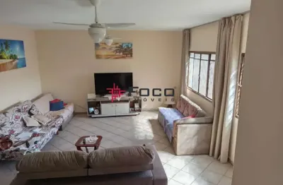 Casa a venda em caraguatatuba / 3 dormitórios sendo 1 suíte / 212m² / indaiá / caraguatatuba - sp