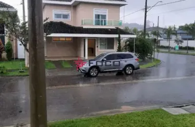 Sobrado desocupado - terras do vale em caçapava - 04 dormitórios - 278m² de área construída