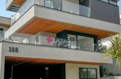 Casa 05 dormitórios à venda no condomínio alphaville