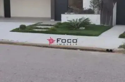 Casa em condomínio fechado com 3 quartos à venda na Rua Vereador Geraldo Nogueira da Silva, Bairro do Grama, Caçapava