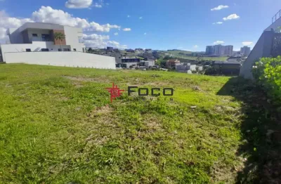 Terreno declive de 502m² a venda no condomínio alphaville 1 / urbanova / são josé dos campos