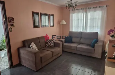 Casa com 4 quartos à venda na Rua das Gardenias, Jardim Motorama, São José dos Campos