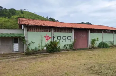 Barracão / Galpão / Depósito para alugar na Avenida Ruth Vasconcelos Coelho, Tapanhao, Jambeiro