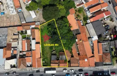 Terreno à venda na Rua Santa Helena, São João, Jacareí