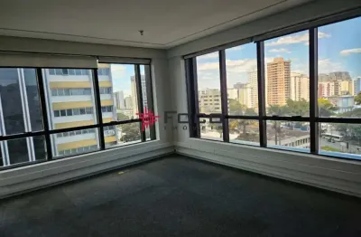 Sala comercial para alugar na Rua Euclides Miragaia, Centro, São José dos Campos