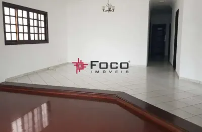 Casa em condomínio - jardim das colinas - 04 dormitórios - 250 m²