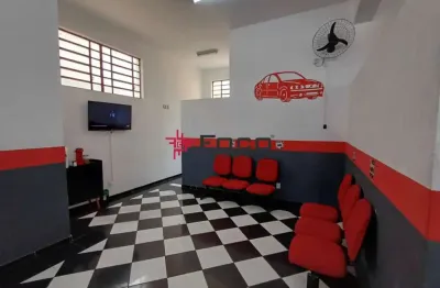 Sobrado Comercial - Av. Andromeda - Jardim Satélite - 305m² área construída - São José dos Campos