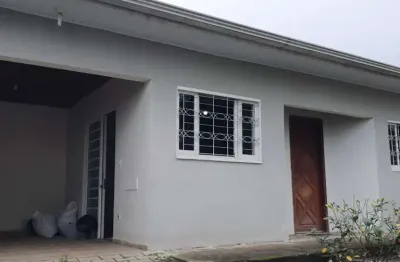 Casa com 3 quartos à venda na Rua André Nadolny, 762, Campo Pequeno, Colombo