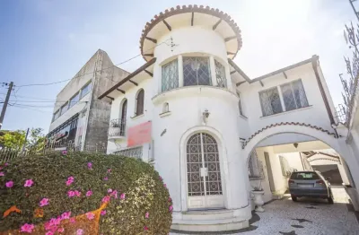 Casa com 4 quartos à venda na Rua Chile, 1562, Água Verde, Curitiba