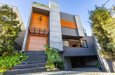Casa com 5 quartos para alugar na Rua José Benedito Cottolengo, 1161, Campo Comprido, Curitiba