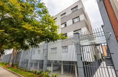 Apartamento com 3 quartos para alugar na Rua Leôncio Correia, 600, Água Verde, Curitiba