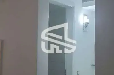 Locacao de sala comercial para negocios: andar inteiro na liberdade, 3 salas, 4 banheiros e bem localizada e arejada na liberdade por r$ 4 mil