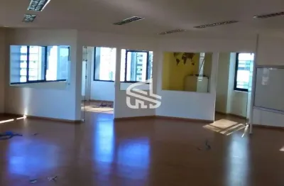Conjunto, 140 m2 - venda por r$ 1.400.000,00 ou aluguel por r$ 5.700,00/mes - brooklin novo - sao paulo/sp