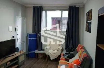 Apartamento mobiliado de 40m² à venda, 1 quarto – a 5 minutos do metrô república