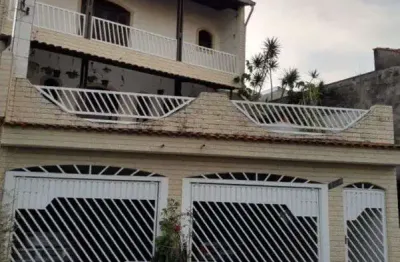 Casa para venda com 382 metros quadrados com 3 quartos