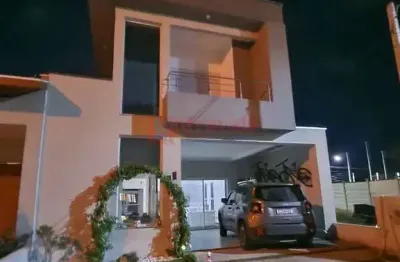 Sobrado de condomínio com 2 quartos, jardim jacinto, jacareí - r$ 1.1 mi, cod: 14309