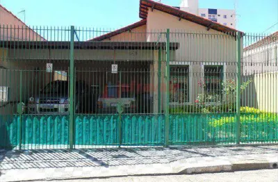 Casa com 3 quartos, centro, jacareí - r$ 645 mil, cod: 2832