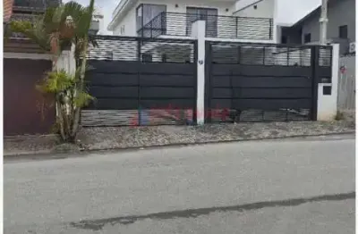 Sobrado com 3 quartos, loteamento villa branca, jacareí - r$ 1.48 mi, cod: 13803