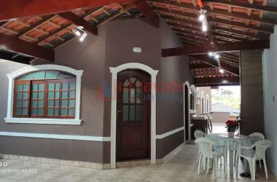 Casa com 3 quartos, loteamento villa branca, jacareí - r$ 670 mil, cod: 10405