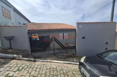 Casa com 4 quartos, Vila Zezé, Jacareí - R$ 375 mil, Cod: 15250