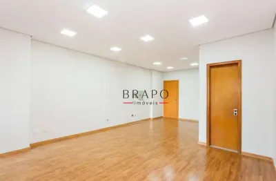 Sala comercial com 1 sala para alugar na Rua Emiliano Perneta, 725, Centro, Curitiba