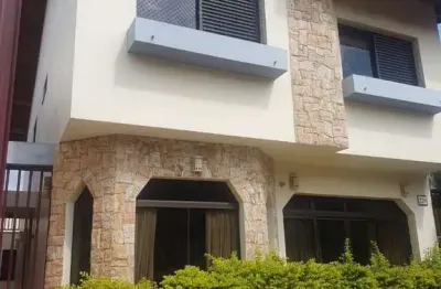 Casa com 3 quartos à venda na Vila Madalena, São Paulo 