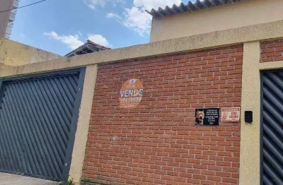 Excelente casa residencial mais estabelecimento comercial à venda, contendo um lote de 500 m2