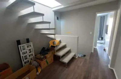 SOBRADO à venda, 2 quartos, 2 suítes, 1 vaga, Vila Gumercindo - São Paulo/SP