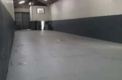 Galpão a venda no ipiranga 320 metros excelente estado de conservação