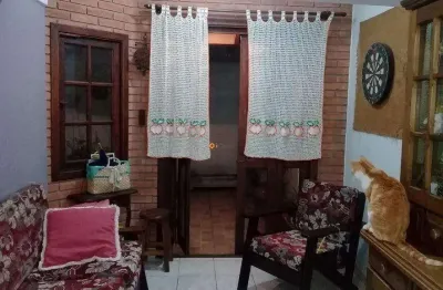 Amplo e aconchegante – apartamento com terraço e quintal no jardim oriental